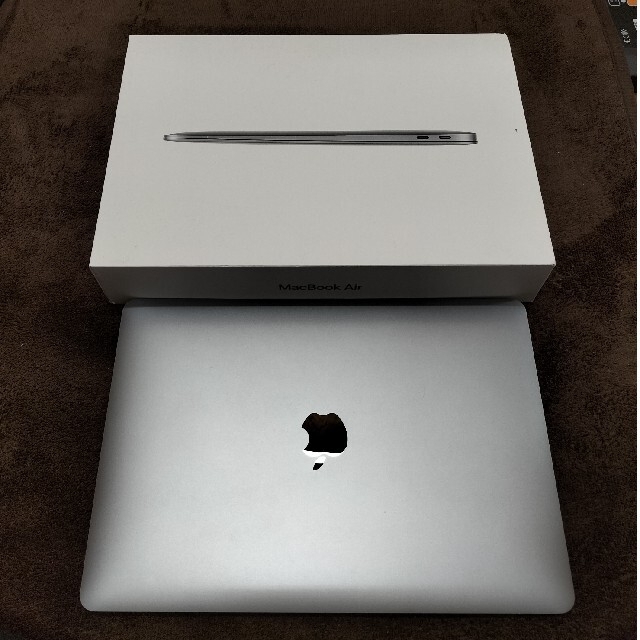 Macbook Air 2018 8GB 256GB 美品！