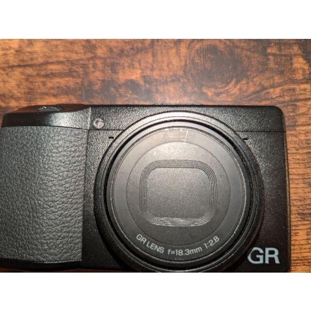 RICOH(リコー)の【美品】RICOH GRⅢ シャッター回数458回 スマホ/家電/カメラのカメラ(コンパクトデジタルカメラ)の商品写真