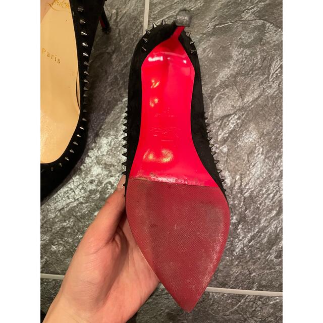 Christian Louboutin(クリスチャンルブタン)のルブタン ブラックパンプス 37サイズ レディースの靴/シューズ(ハイヒール/パンプス)の商品写真