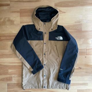 ザノースフェイス(THE NORTH FACE)の美品THE NORTH FACE  Mountain Light Jacket(マウンテンパーカー)