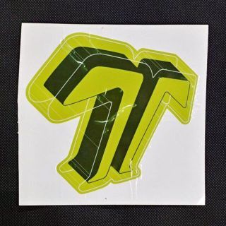 テックナイン(TECHNINE)のTECHNINE テックナイン【DIECUT T LOGO STICKER】黄緑(その他)