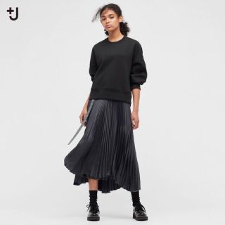 ユニクロ(UNIQLO)のUNIQLO +j ブリーツラップロングスカート ダークグレー(ロングスカート)