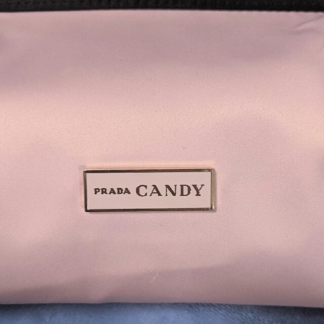 PRADA(プラダ)の【美品】プラダ　CANDY　ポーチ　ミニバッグ　 エンタメ/ホビーのコレクション(ノベルティグッズ)の商品写真