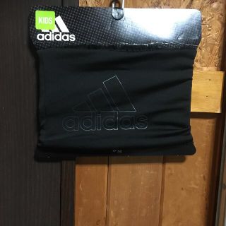 アディダス(adidas)のadidasネックウォーマー(ネックウォーマー)