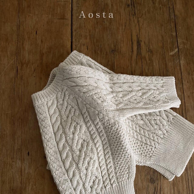 こどもビームス(コドモビームス)のaosta 韓国子供服 twist knit 80～ 100size キッズ/ベビー/マタニティのベビー服(~85cm)(ニット/セーター)の商品写真