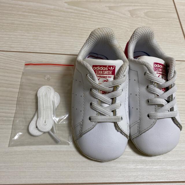 adidas(アディダス)のベビーシューズ　adidas STAN SMITH キッズ/ベビー/マタニティのベビー靴/シューズ(~14cm)(スニーカー)の商品写真