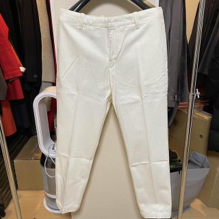 エンポリオアルマーニ(Emporio Armani)のコットンパンツ　白(チノパン)