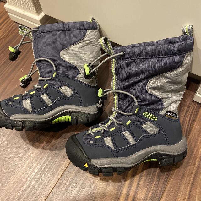 KEEN(キーン)のkeen  スノーブーツ　15cm キッズ/ベビー/マタニティのキッズ靴/シューズ(15cm~)(ブーツ)の商品写真