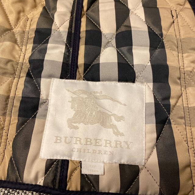 BURBERRY(バーバリー)の【美品】バーバリー　burberry  キルティング　 12/152 キッズ/ベビー/マタニティのキッズ服女の子用(90cm~)(ジャケット/上着)の商品写真