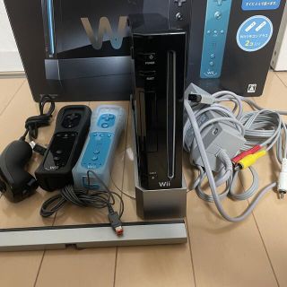 ウィー(Wii)のNintendo Wii RVL-S-KABH 本体＋ソフト２本セット(家庭用ゲーム機本体)