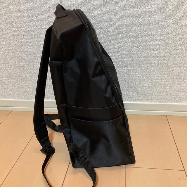 宝島社(タカラジマシャ)のmoz（モズ）　黒リュック レディースのバッグ(リュック/バックパック)の商品写真