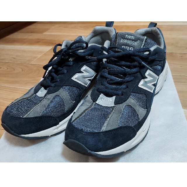 New Balance - ニューバランス 878 ネイビー 美品 26㎝ アローズ New Balance - ニューバランス 878 ネイビー 美品 26㎝ アローズ