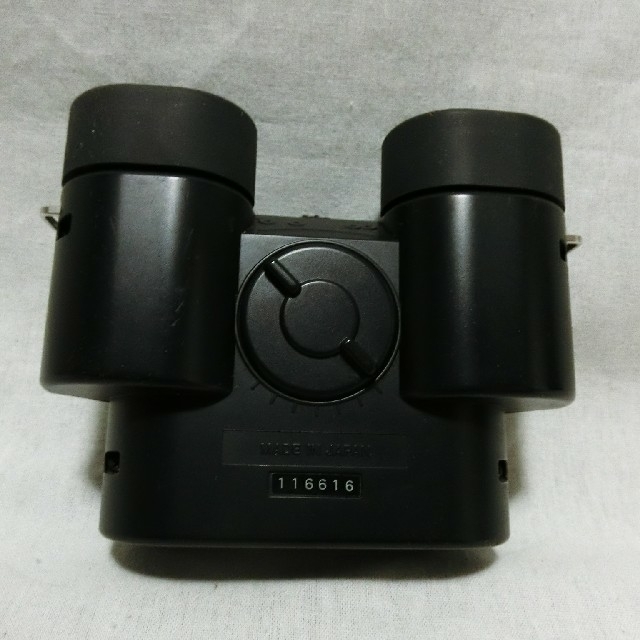 OLYMPUS(オリンパス)のOLYPMUS オリンパス 純正 双眼鏡 7×20 PC FIELD 7.1 作 スマホ/家電/カメラのカメラ(その他)の商品写真