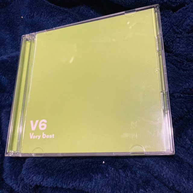 V6(ブイシックス)のV6 Very best ベストアルバム　2枚組　CD   エンタメ/ホビーのCD(ポップス/ロック(邦楽))の商品写真