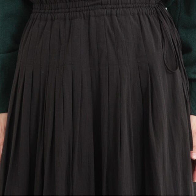 s.t.closet frabjous  タックプリーツスカート(B・ブラック) レディースのスカート(ロングスカート)の商品写真