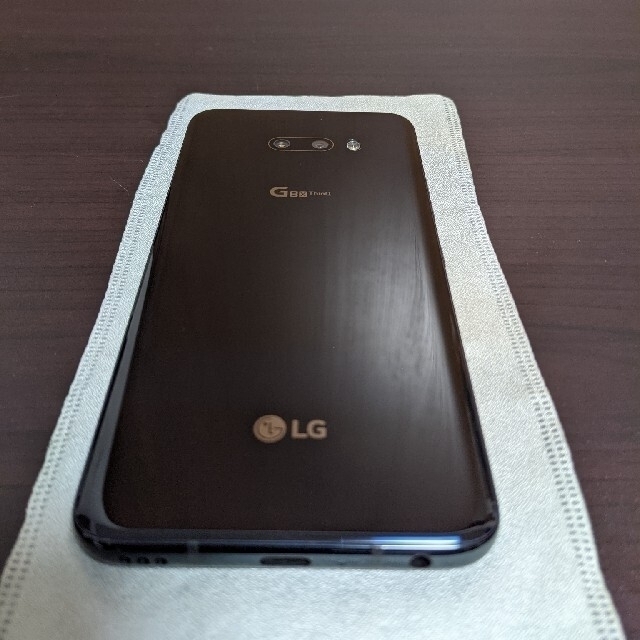 LG Electronics(エルジーエレクトロニクス)のLG G8X ThinQ Softbank SIMロック解除済 スマホ/家電/カメラのスマートフォン/携帯電話(スマートフォン本体)の商品写真