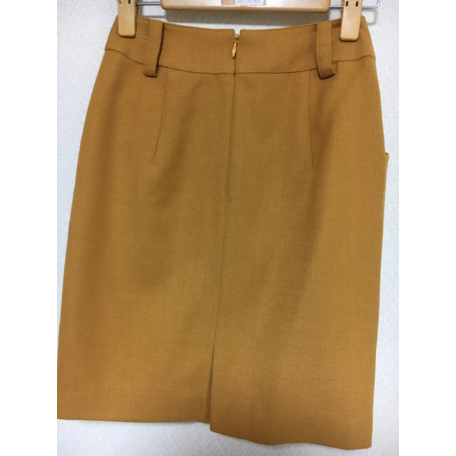 RU(アールユー)のタイトスカート レディースのスカート(ひざ丈スカート)の商品写真