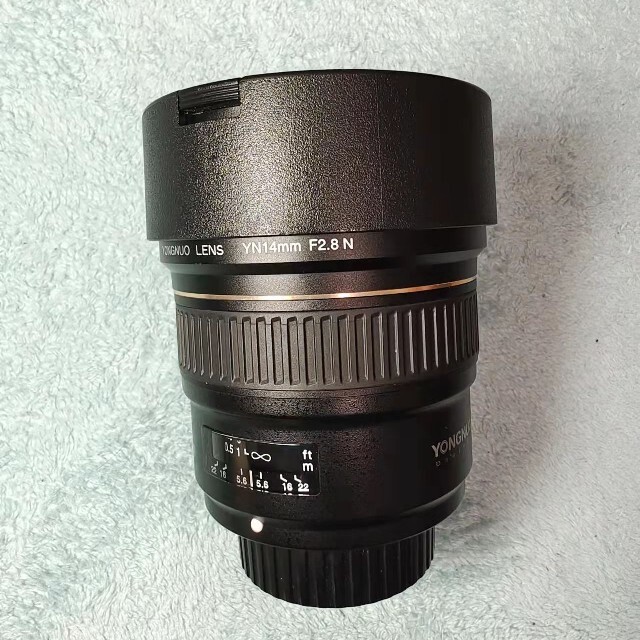 Nikon(ニコン)のYONGNUO YN14mm F2.8N AFレンズ ニコン Fマウント スマホ/家電/カメラのカメラ(レンズ(単焦点))の商品写真
