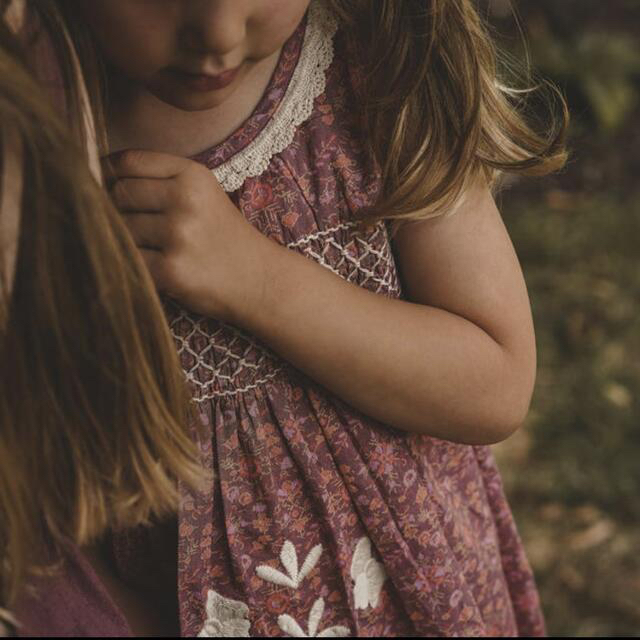 Caramel baby&child (キャラメルベビー&チャイルド)のAPOLINA MAREN SUNDRESS  キッズ/ベビー/マタニティのキッズ服女の子用(90cm~)(ワンピース)の商品写真