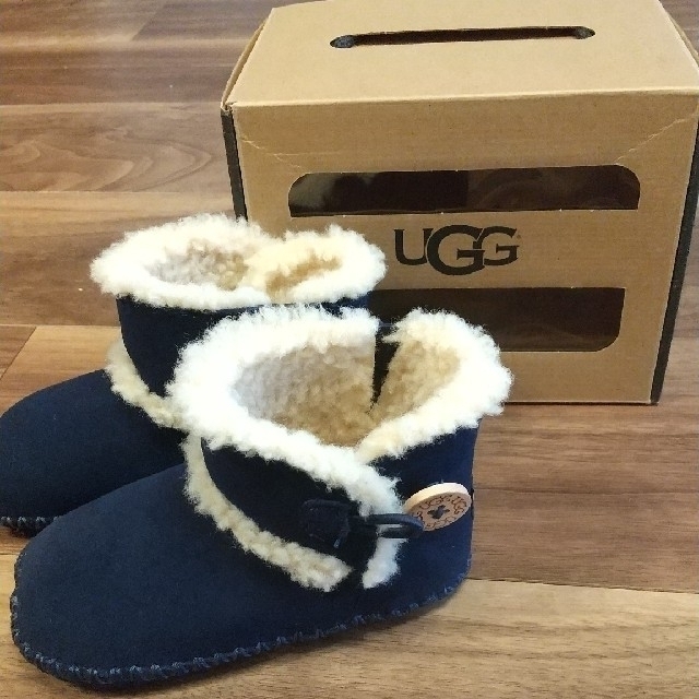 UGG(アグ)の【pinky様専用】ugg ブーツ LEMMY レミー 12.5cm キッズ/ベビー/マタニティのベビー靴/シューズ(~14cm)(ブーツ)の商品写真