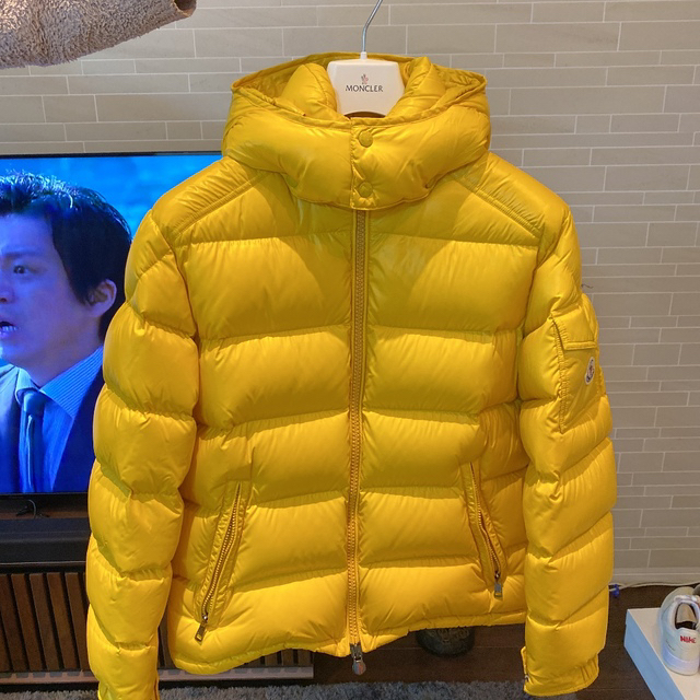 特別送料無料!】 MONCLER - モンクレール ダウン MAYA 黄色 【ほぼ未 ...