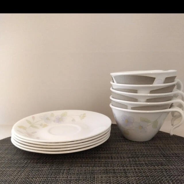 CORELLE(コレール)のコレールカップ＆ソーサー インテリア/住まい/日用品のキッチン/食器(食器)の商品写真