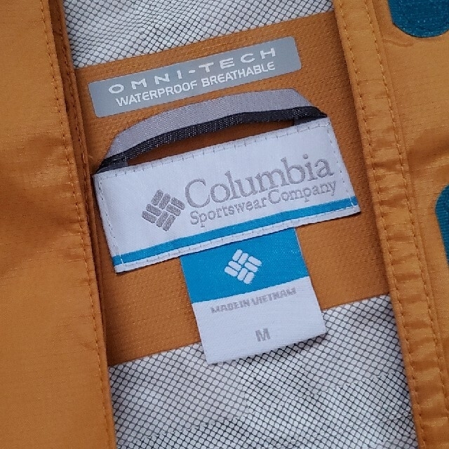 Columbia(コロンビア)のコロンビア　登山　アウター　Ｍ レディースのジャケット/アウター(ナイロンジャケット)の商品写真
