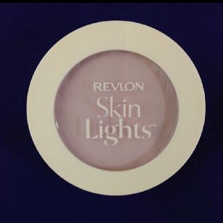 レブロン(REVLON)のレブロン　スキンライト　プレストパウダー　104(フェイスパウダー)