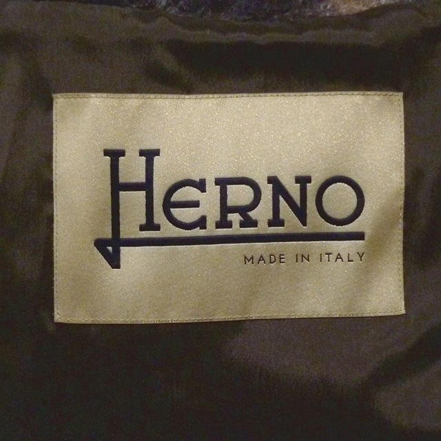 HERNO(ヘルノ)のヘルノ コート サイズ42 M レディース - レディースのジャケット/アウター(その他)の商品写真