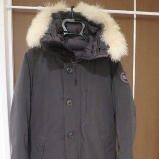 カナダグース(CANADA GOOSE)の美品　希少　国内正規品　カナダグース　クレストン　ジャスパー　S(ダウンジャケット)