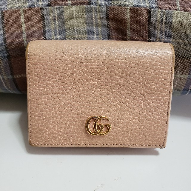 Gucci(グッチ)のジョンプロフ見てね様専用！GUCCI■二つ折り財布 ピンク レディースのファッション小物(財布)の商品写真