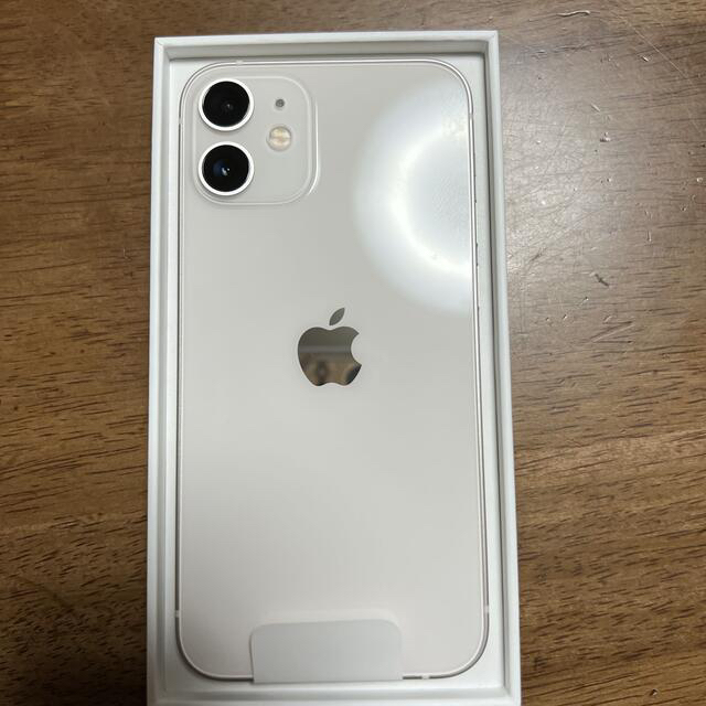 iPhone(アイフォーン)の新品未使用 iPhone 12 mini 128GB ホワイト SIMフリー スマホ/家電/カメラのスマートフォン/携帯電話(スマートフォン本体)の商品写真