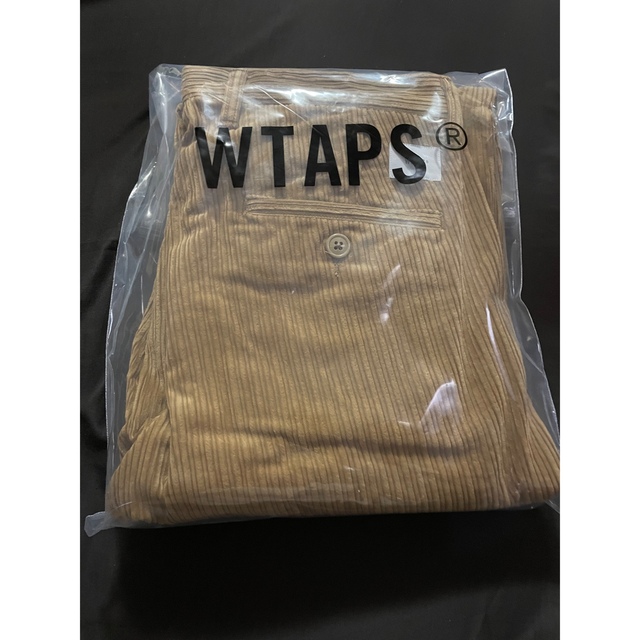 W)taps(ダブルタップス)のWTAPS TROUSERS / COTTON. CORDUROY Ｌサイズ メンズのパンツ(スラックス)の商品写真