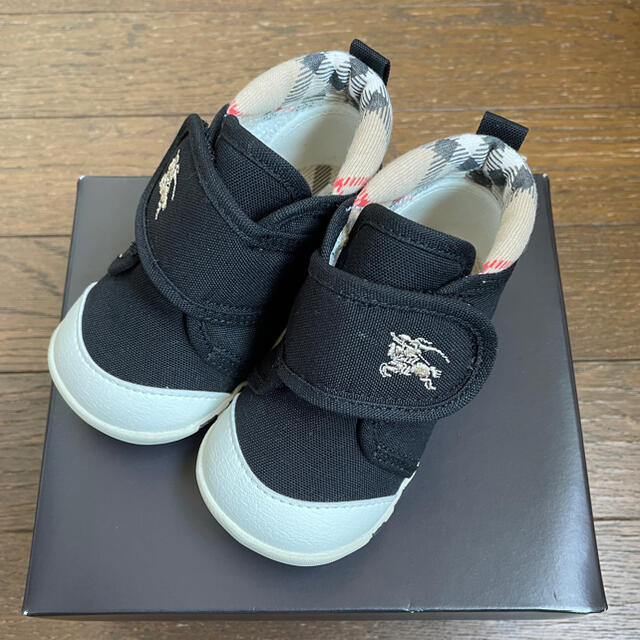 新品・未使用☆Burberry バーバリーbabyシューズ 13センチ | フリマアプリ ラクマ