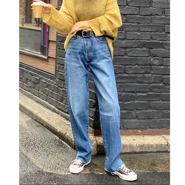 Ungrid(アングリッド)の10周年限定！Levi's別注 セルフカットストレートデニム レディースのパンツ(デニム/ジーンズ)の商品写真