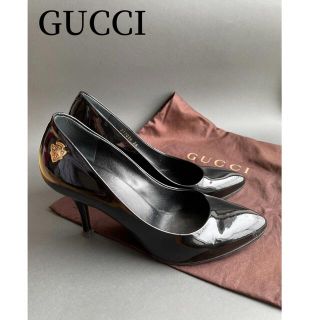 グッチ(Gucci)のGUCCI グッチ　エナメル　パンプス　ブラック　黒　エンブレム(ハイヒール/パンプス)