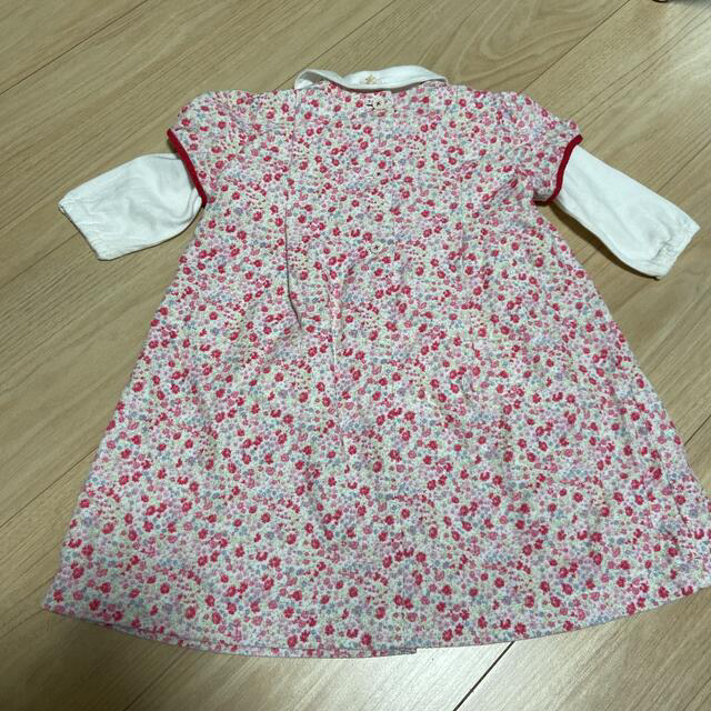 familiar(ファミリア)のワンピース　ブラウスfamiliar 70 キッズ/ベビー/マタニティのベビー服(~85cm)(シャツ/カットソー)の商品写真