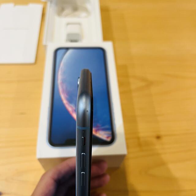 Apple iPhone XR 64GB  ブルー 2