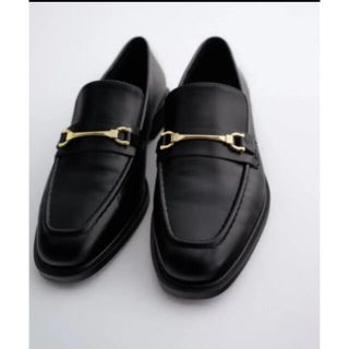 ZARA(ローファー/革靴)のフリマアイテム一覧 ZARA(ローファー/革靴)のフリマアイテム一覧