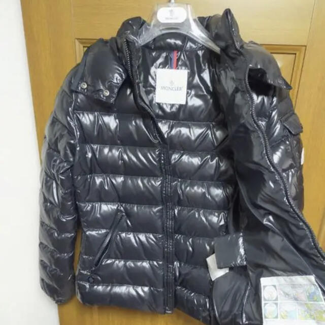 MONCLER(モンクレール)のMONCLER モンクレール ダウンジャケット　BADY レディースのジャケット/アウター(ダウンジャケット)の商品写真