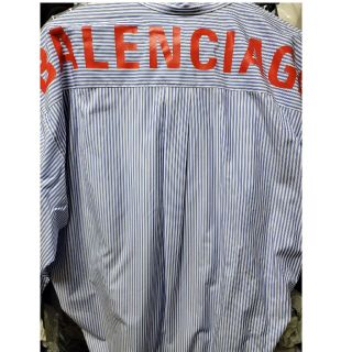 バレンシアガ(Balenciaga)の☆限定お値下げ☆BALENCIAGA　バックロゴニュースウィングシャツ(シャツ/ブラウス(長袖/七分))