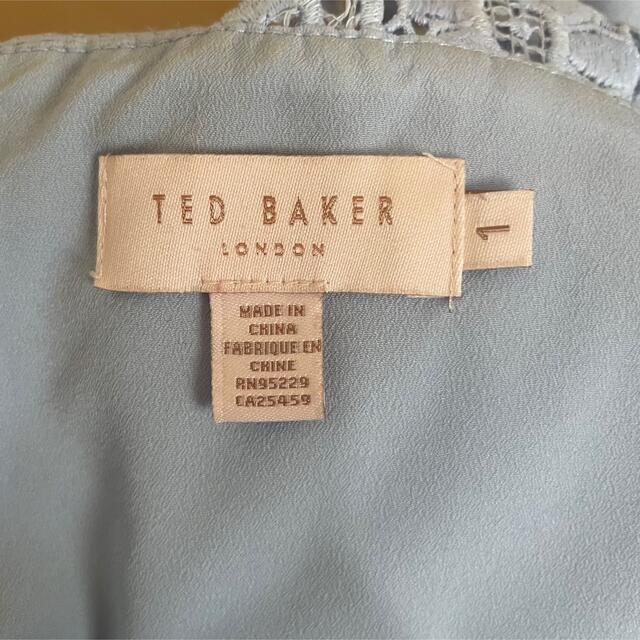 TED BAKER(テッドベイカー)のTED BAKER  レディースのワンピース(ひざ丈ワンピース)の商品写真