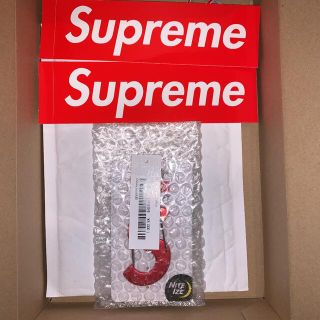 シュプリーム(Supreme)のSupreme / Nite Ize S Logo Keychain "Red"(キーホルダー)