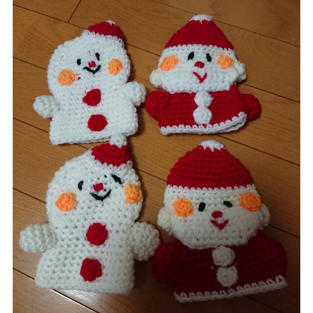 最終値下 クリスマス サンタ 雪だるま 編み物 毛糸 飾り ハンドメイド ハンドメイドのインテリア/家具(インテリア雑貨)の商品写真