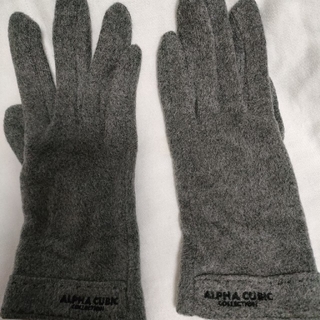 アルファキュービック(ALPHA CUBIC)のグレーの#手袋(手袋)