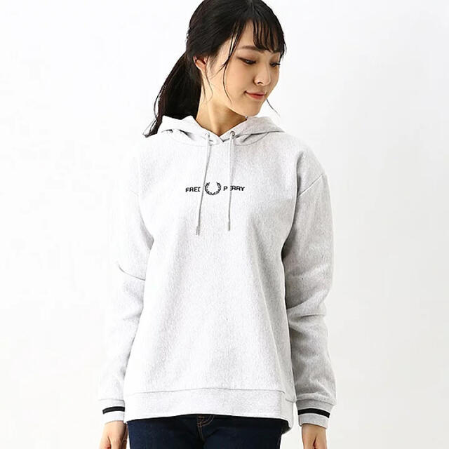 FRED PERRY(フレッドペリー)の【未使用】Fred Perry パーカー HOODED SWEATSHIRT レディースのトップス(パーカー)の商品写真