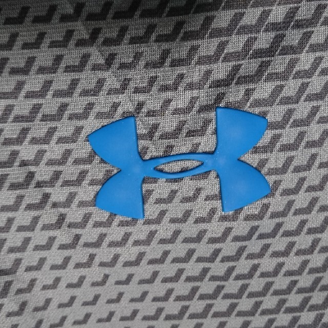 UNDER ARMOUR(アンダーアーマー)の【バックドロップ様専用】UNDER ARMOUR アンダーアーマー パーカー メンズのトップス(パーカー)の商品写真