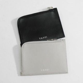 イエナ(IENA)の【美品】YAHKI ヤーキ  ミニウォレット ブラック(財布)