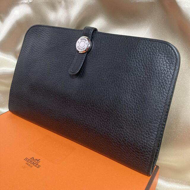 Hermes - 極上美品♡ 正規品 エルメス ドゴン 二つ折り 長財布 ブラック 黒 Hermes - 極上美品♡ 正規品 エルメス ドゴン 二つ折り 長財布 ブラック 黒