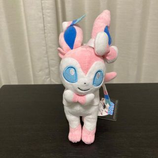 ポケモン(ポケモン)のポケモン　ぬいぐるみ　ニンフィア(ぬいぐるみ)